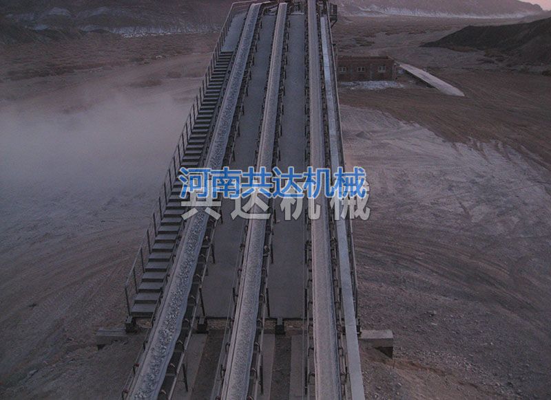 公司承建的礦石破碎、篩分、輸送生產(chǎn)線